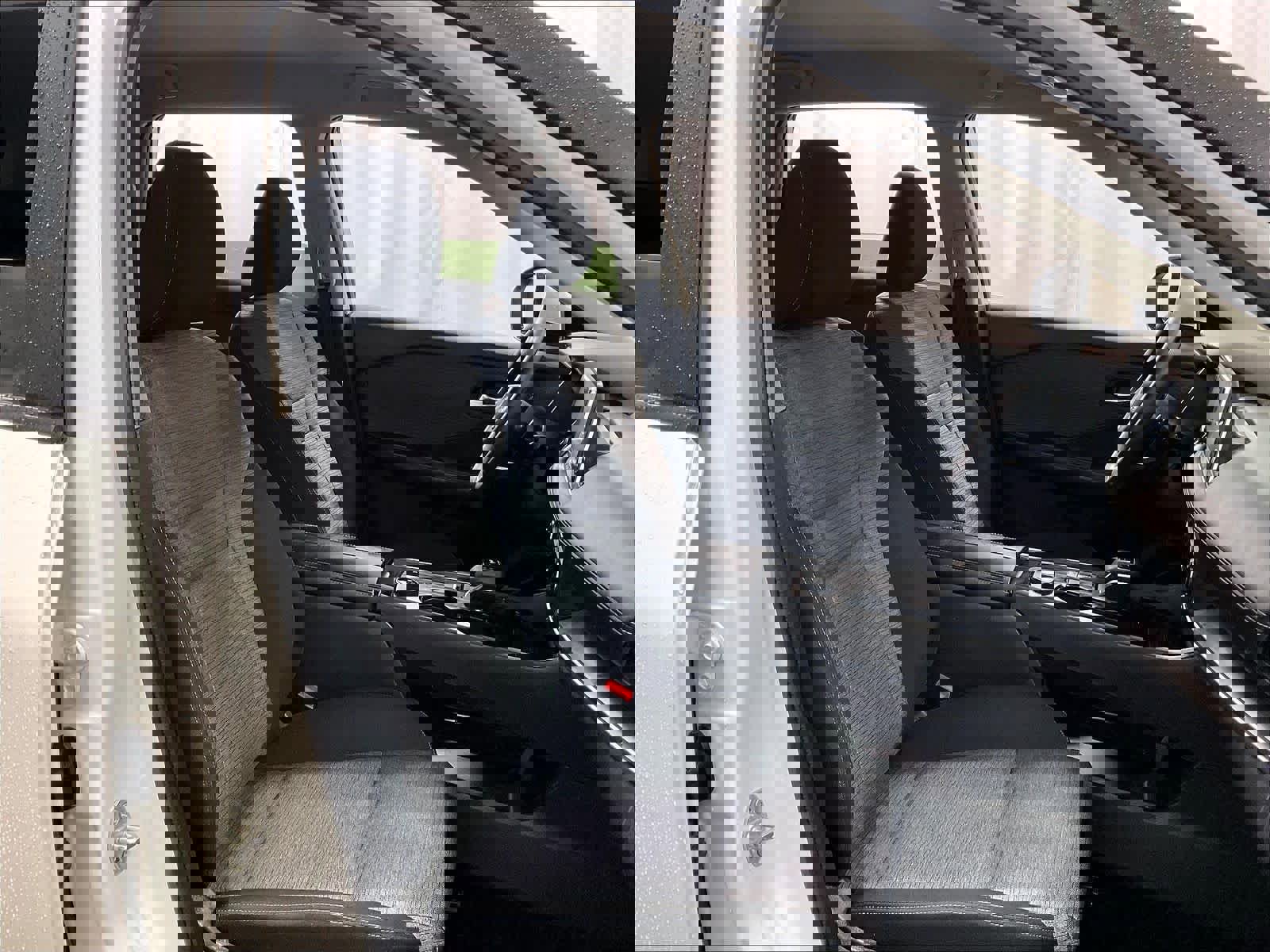 Used 2023 Nissan Rogue SV AWD/4WD image 11