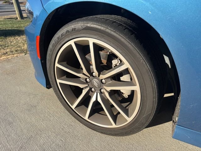 Used 2022 Dodge Charger R/T w/ Plus Group image 5