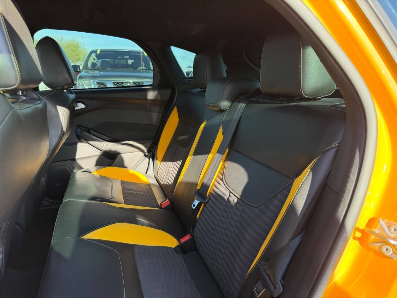 Used 2015 Ford Focus ST w/ Equipment Group 401A FWD image 19