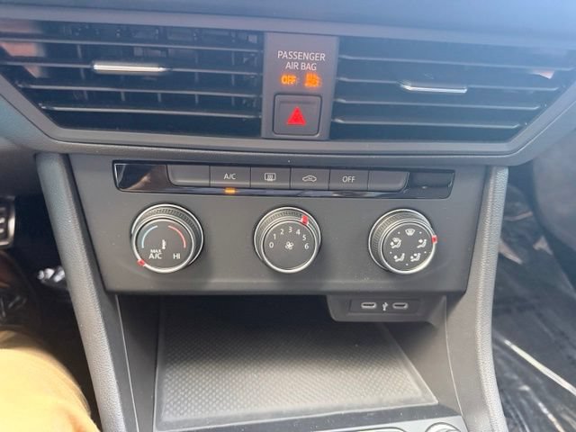 Certified 2023 Volkswagen Jetta Sport FWD image 25