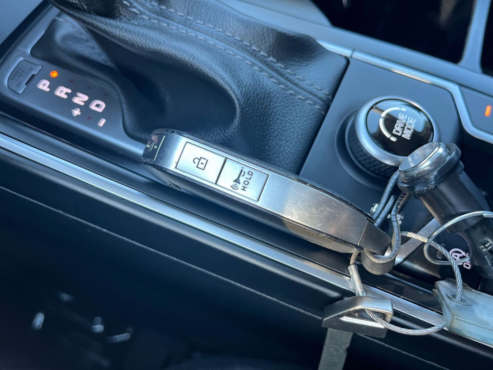 Used 2024 Kia Sorento S FWD image 21