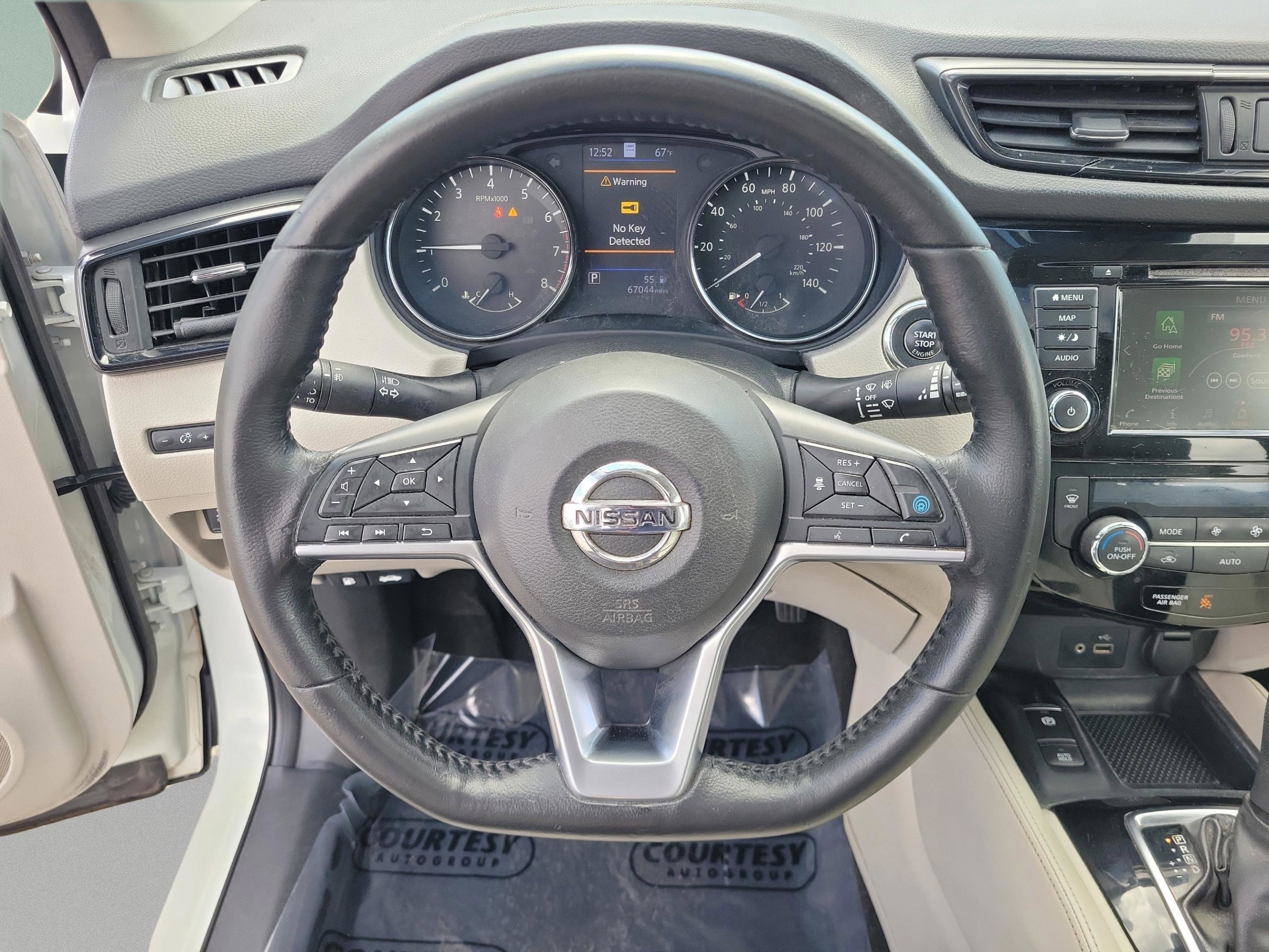 Used 2020 Nissan Rogue Sport SL w/ Premium Package image 25