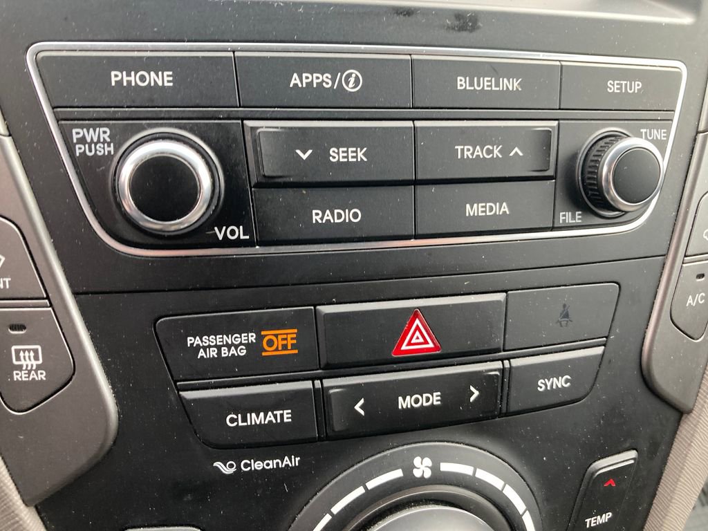 Used 2017 Hyundai Santa Fe Sport image 29