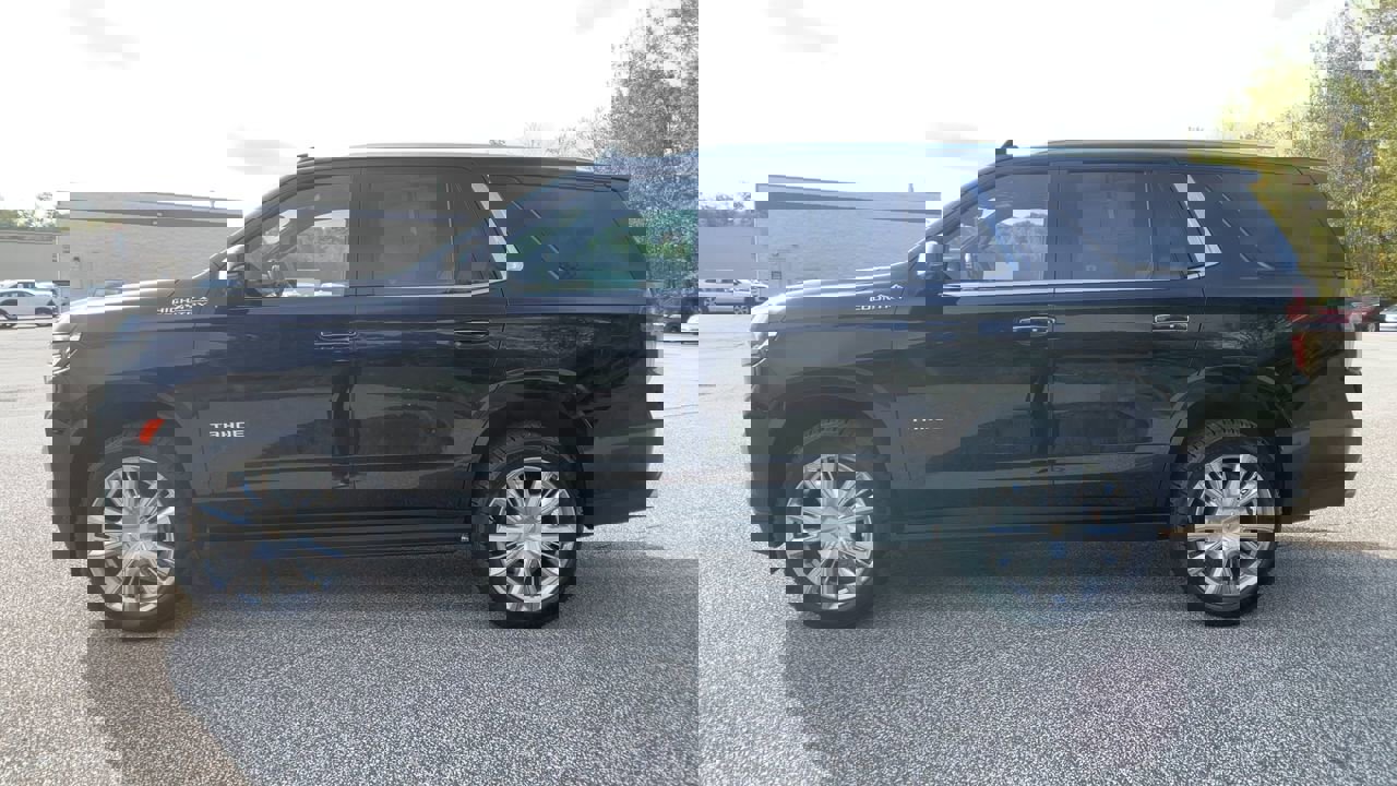 Used 2021 Chevrolet Tahoe High Country w/ Premium Package image 6