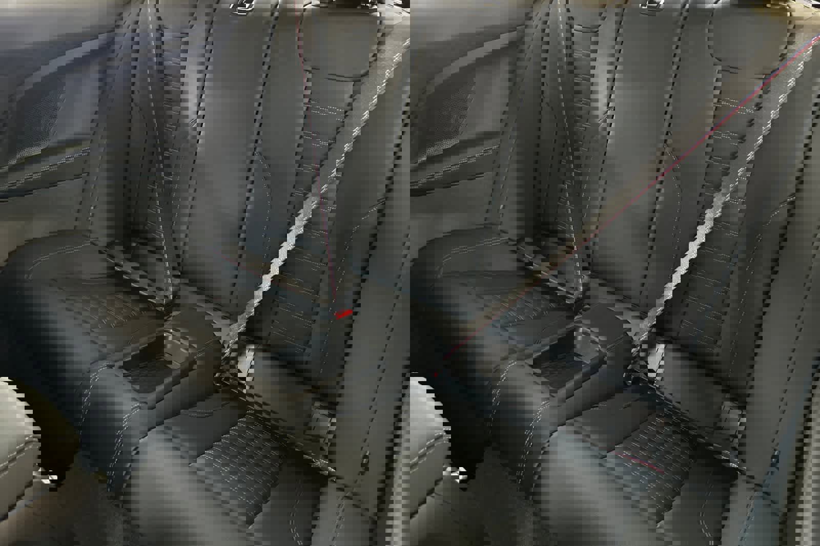 New 2025 BMW M2 image 4