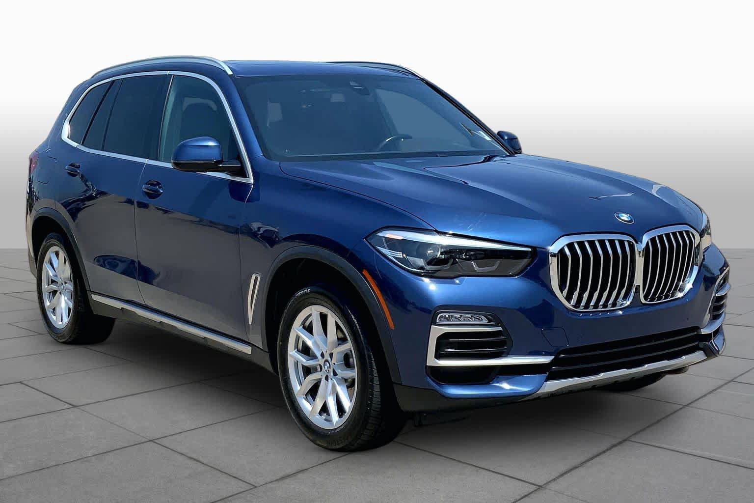 Used 2019 BMW X5 xDrive40i w/ Convenience Package AWD/4WD image 2