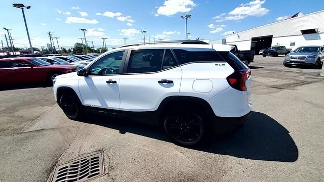 Certified 2024 GMC Terrain SLE w/ Driver Convenience Package FWD image 6