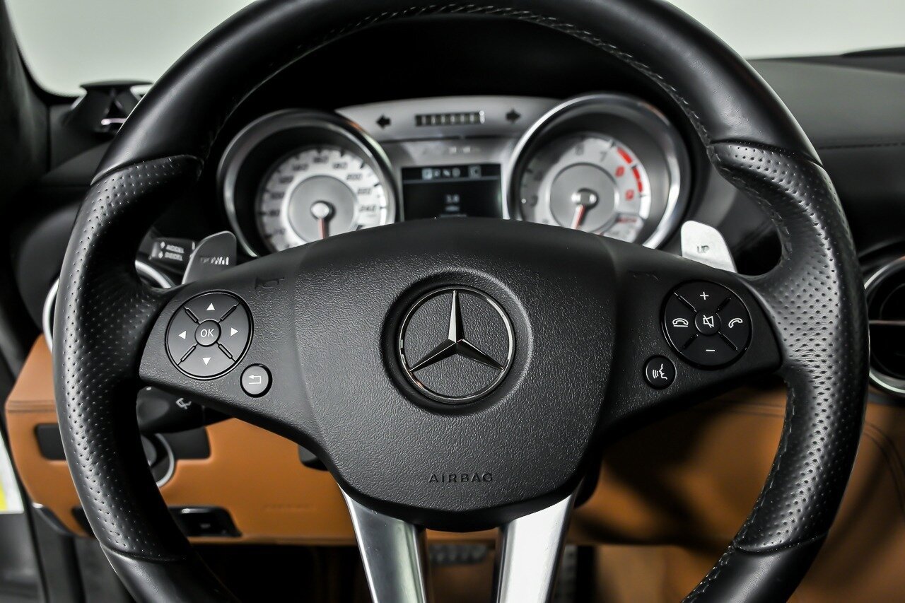 Used 2012 Mercedes-Benz SLS AMG Coupe image 28
