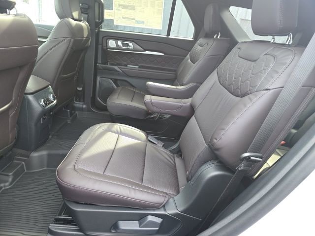 New 2026 Ford Explorer Platinum w/ LUX Leather Package image 22
