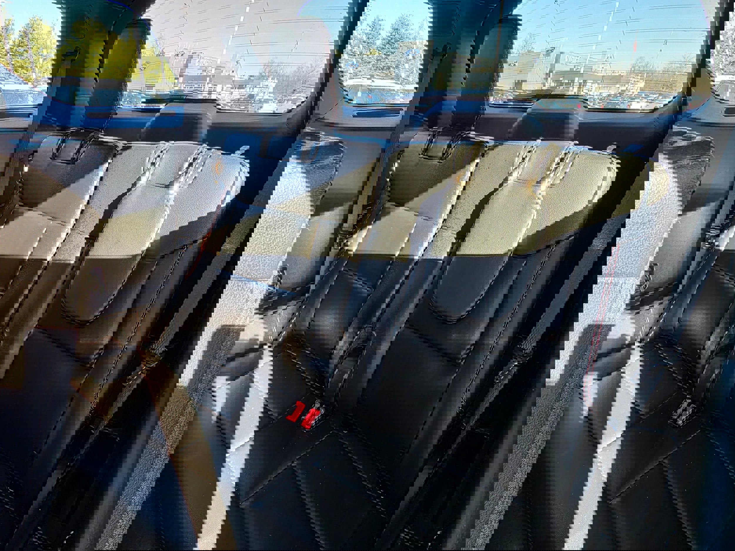 Certified 2022 Ford Explorer ST-Line image 8