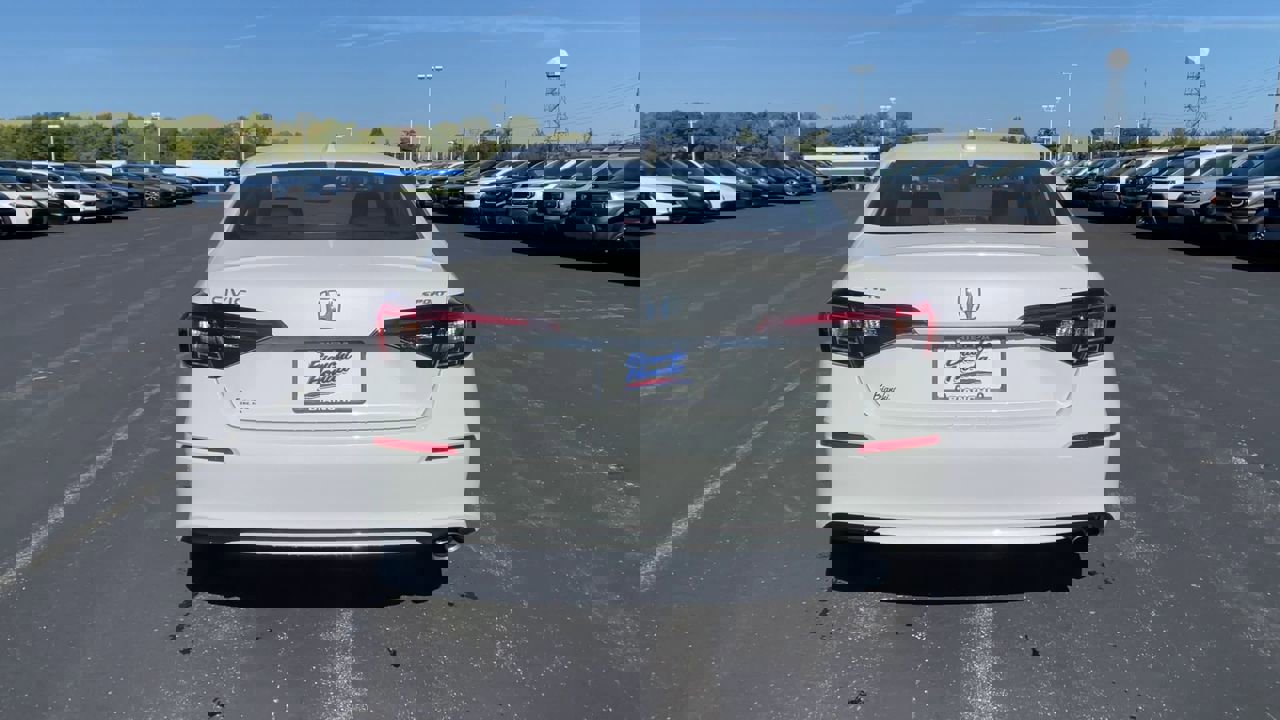 Used 2025 Honda Civic Sport image 8