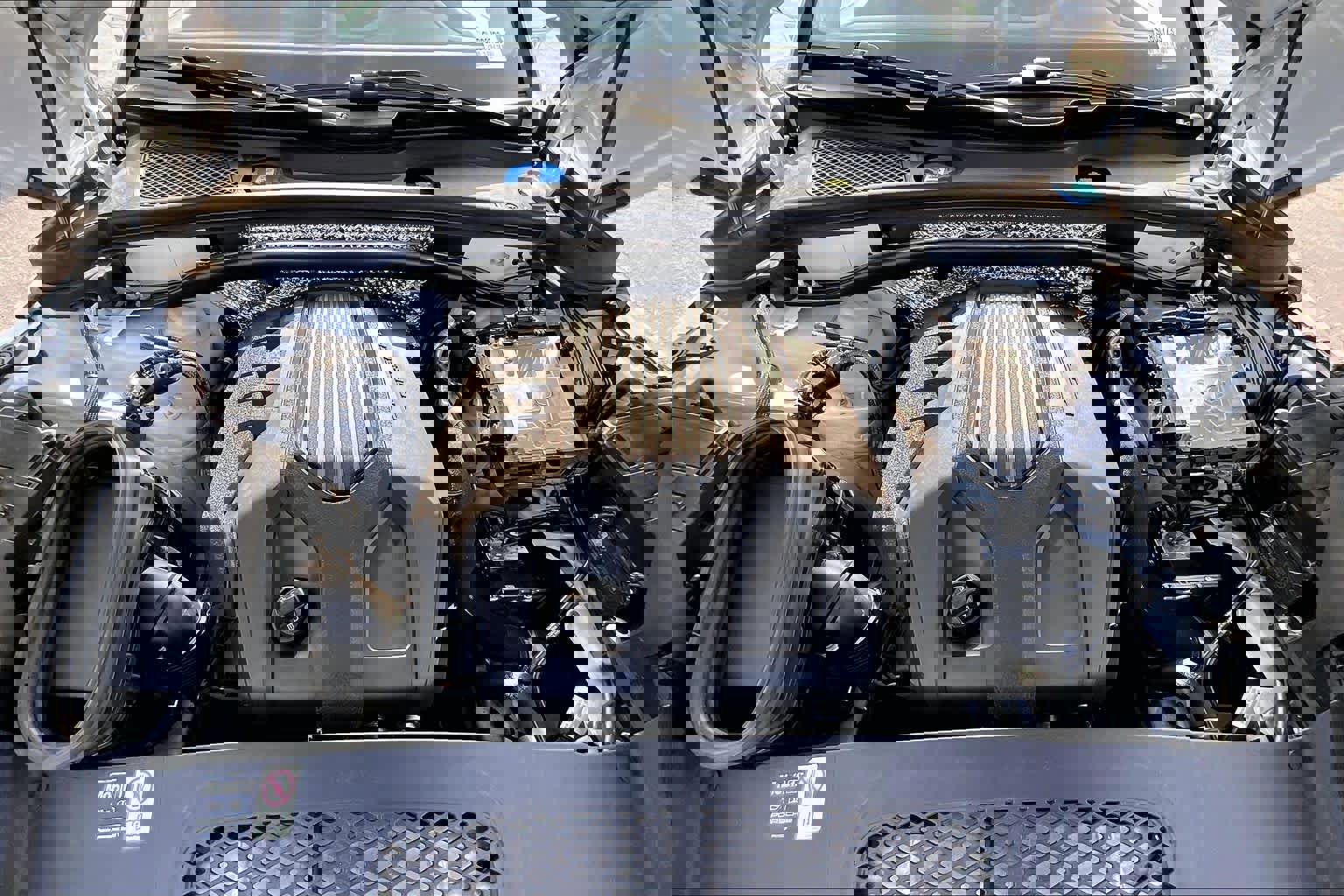 Used 2025 Porsche Macan image 33