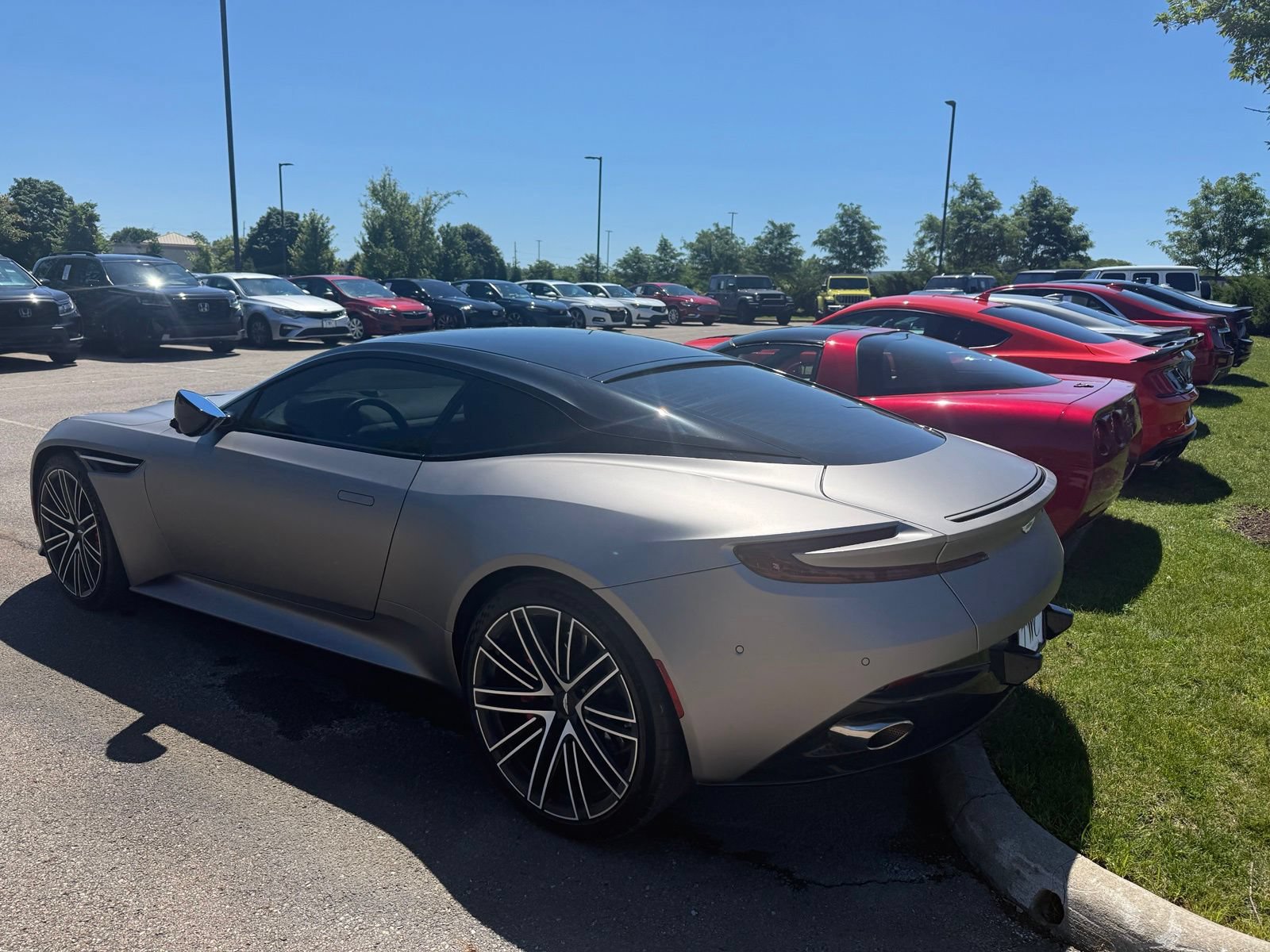 Used 2024 Aston Martin DB12 Coupe RWD image 6