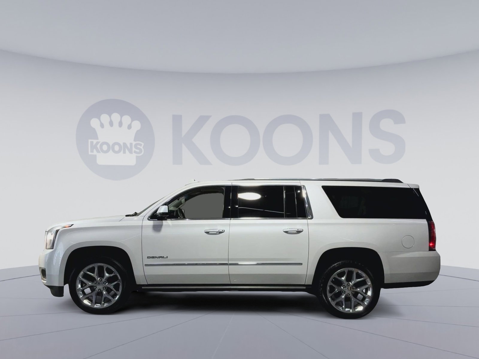 Used 2019 GMC Yukon XL Denali w/ Denali Ultimate Package image 7