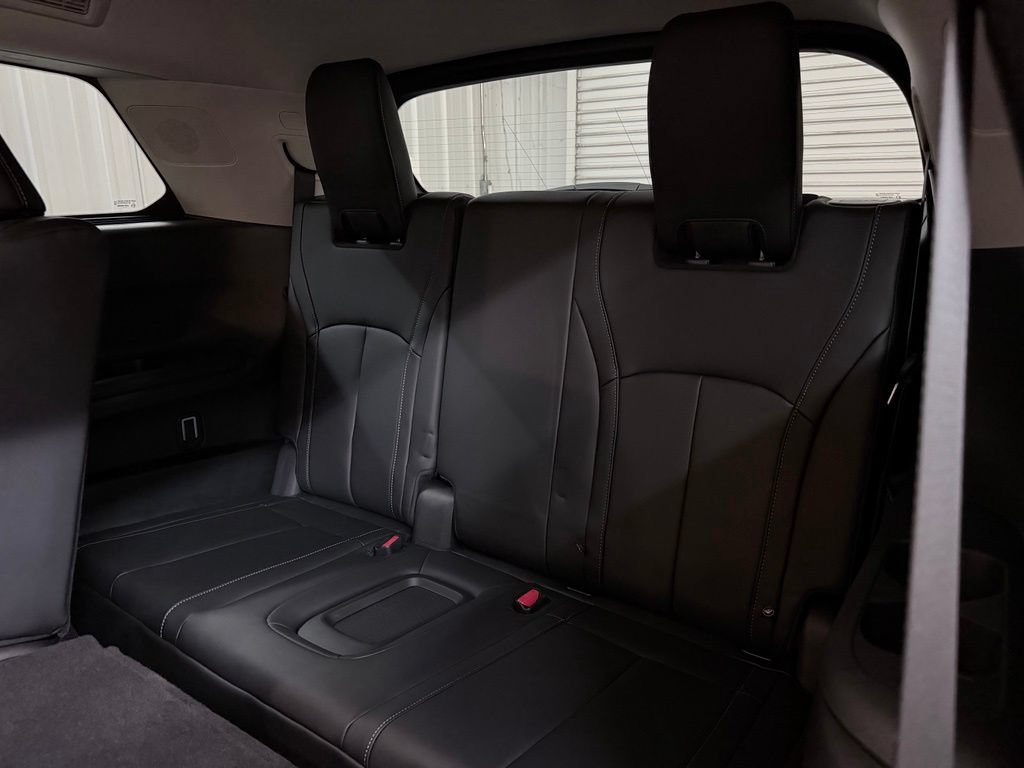 New 2027 INFINITI QX60 Luxe FWD image 37