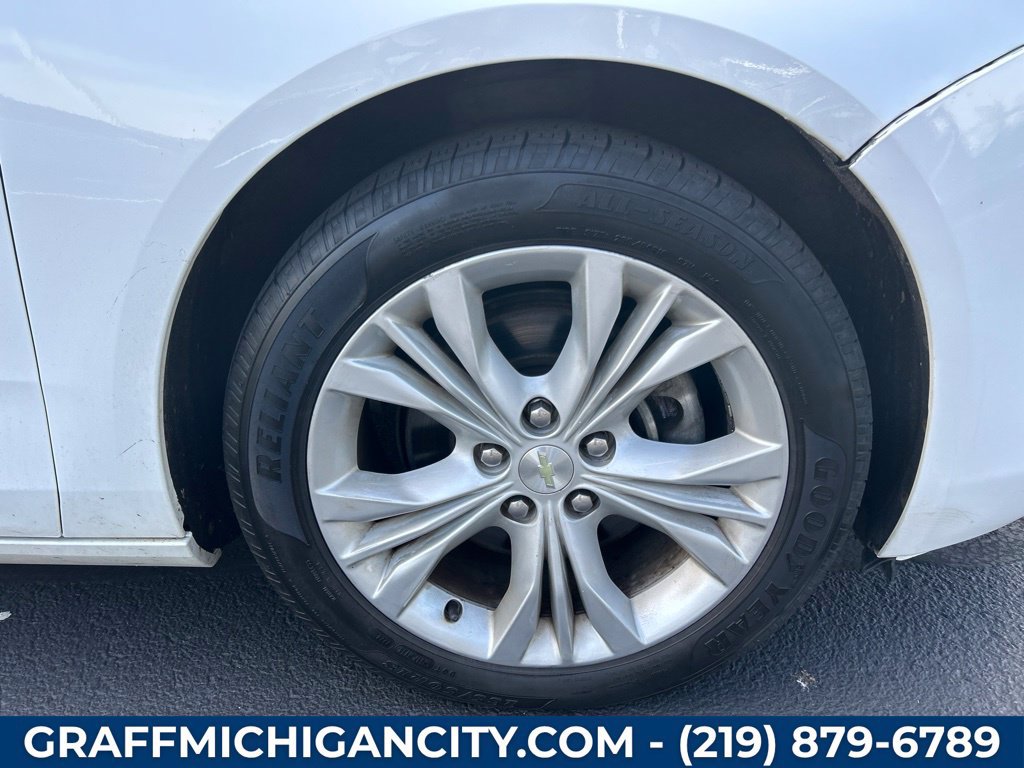 Used 2014 Chevrolet Impala LT FWD image 11