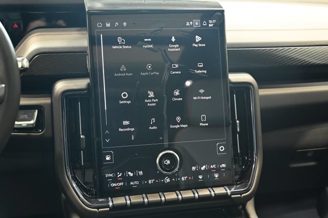 New 2026 GMC Yukon XL AT4 w/ AT4 Premium Package AWD/4WD image 17