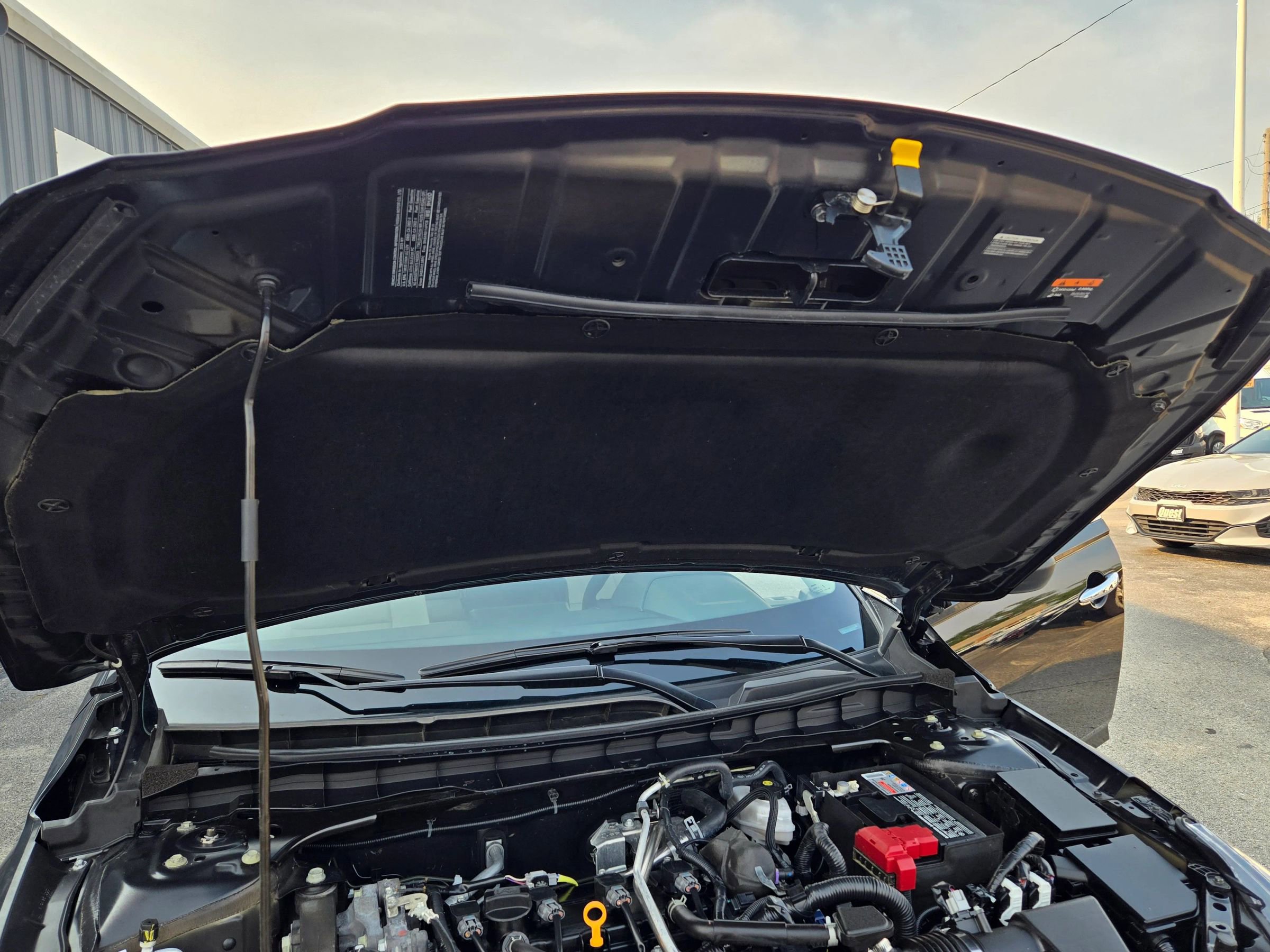 Used 2025 Nissan Altima 2.5 SV image 57