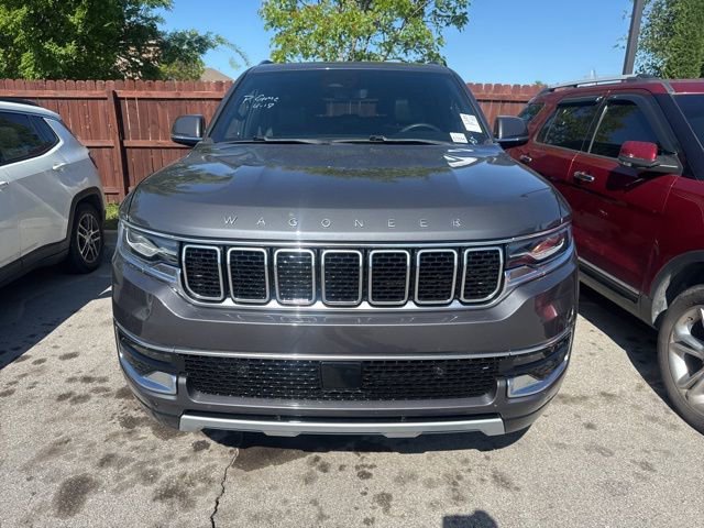 Used 2022 Jeep Wagoneer Series II w/ Premium Group I AWD/4WD image 2