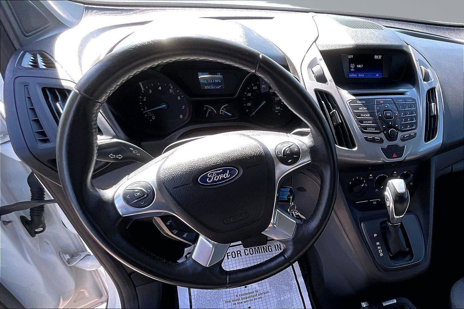 Used 2016 Ford Transit Connect XLT FWD image 9