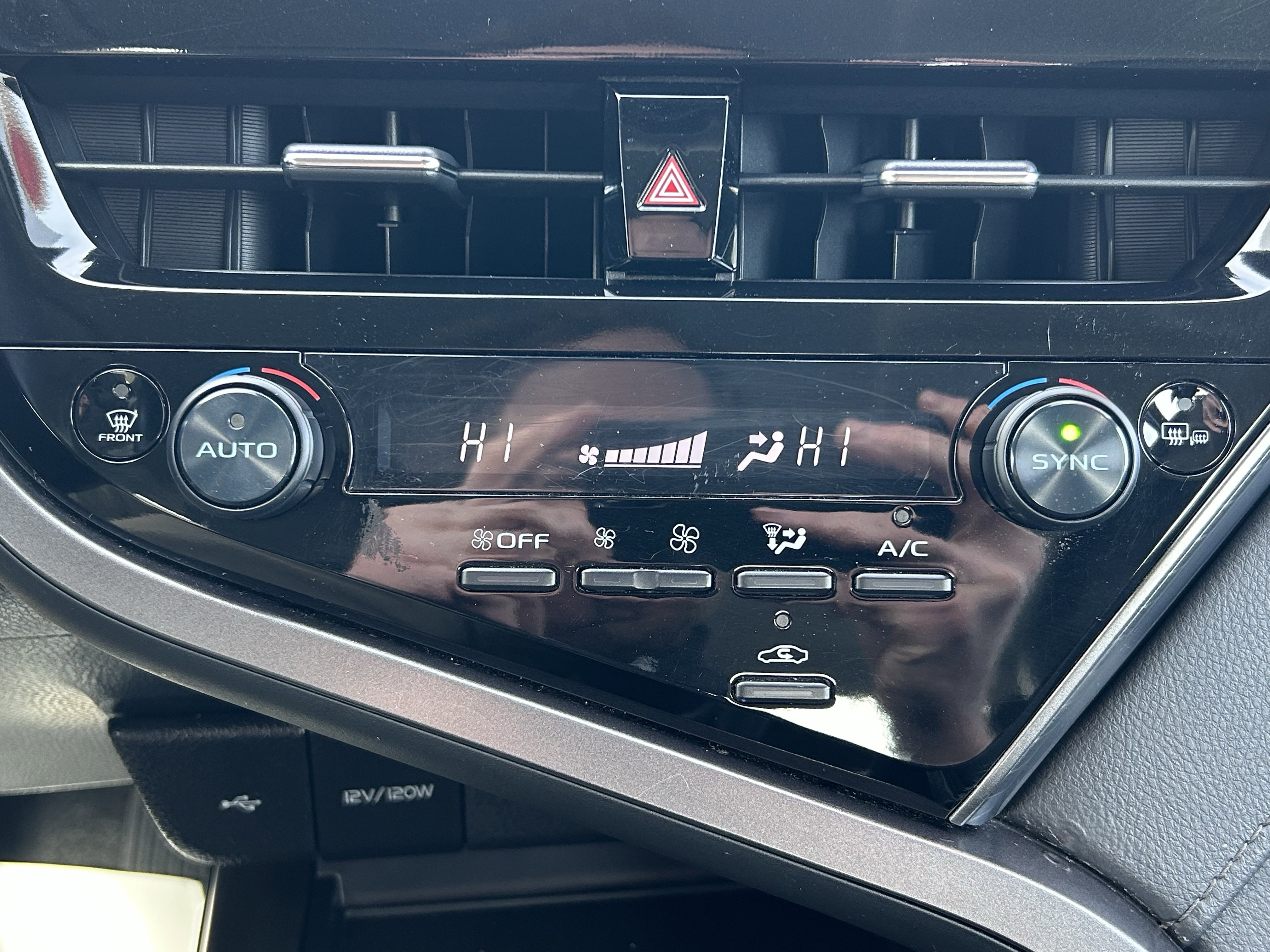 Certified 2024 Toyota Camry SE image 27