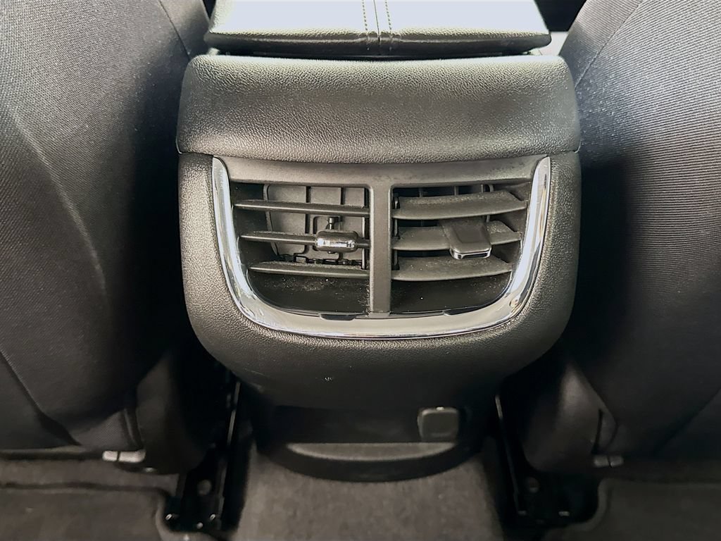 Certified 2025 Chevrolet Malibu LT FWD image 23