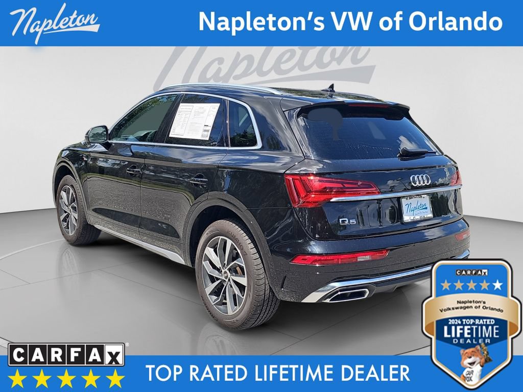 Used 2023 Audi Q5 2.0T Premium w/ Convenience Package AWD/4WD image 3