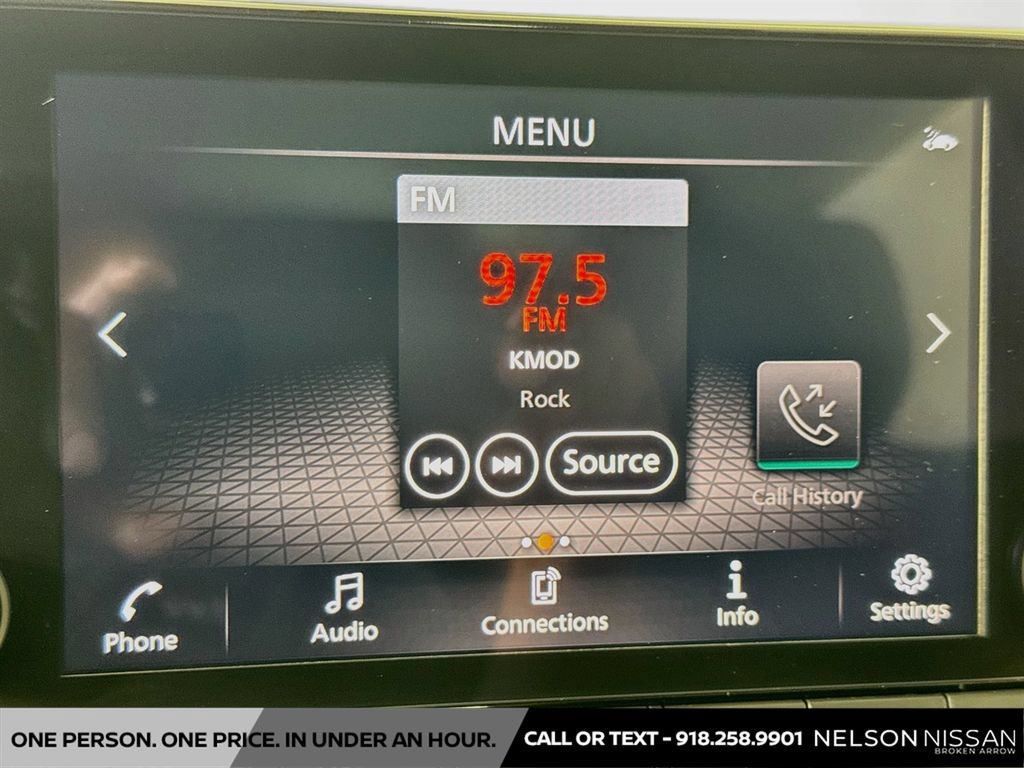 Certified 2025 Nissan Rogue SV AWD/4WD image 14