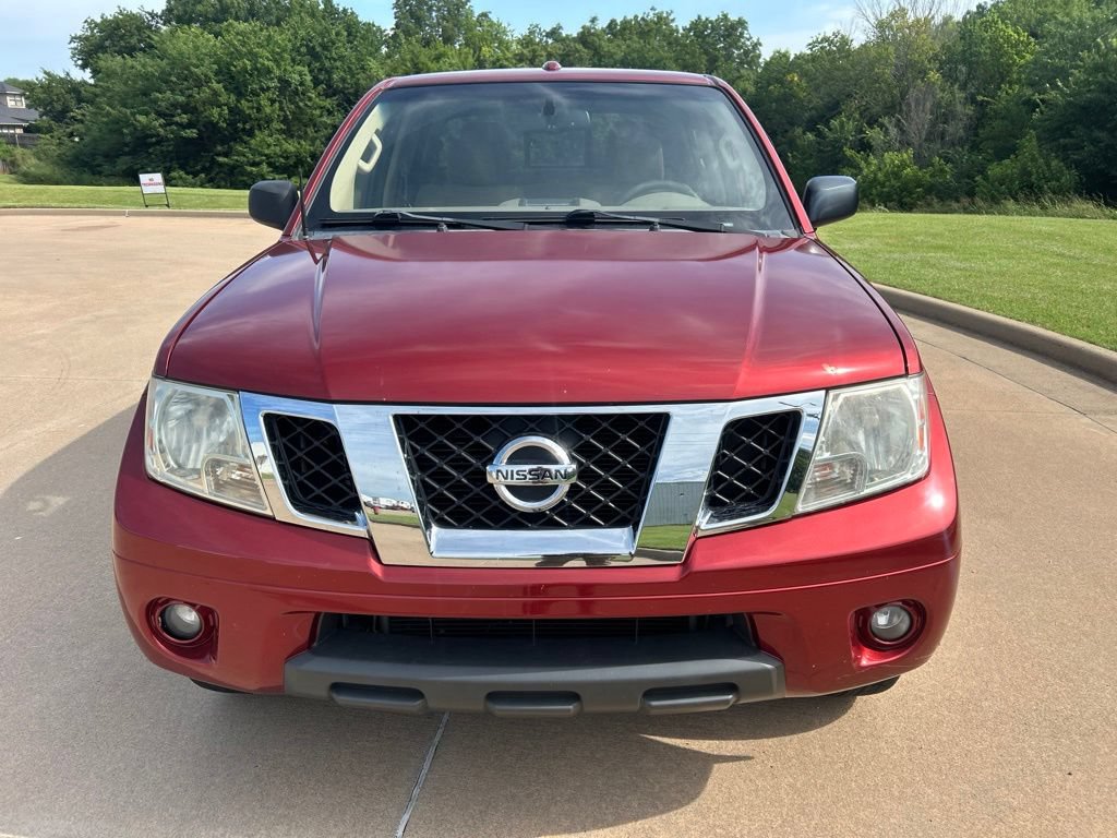 Used 2014 Nissan Frontier SV w/ SV Value Truck Package RWD image 8
