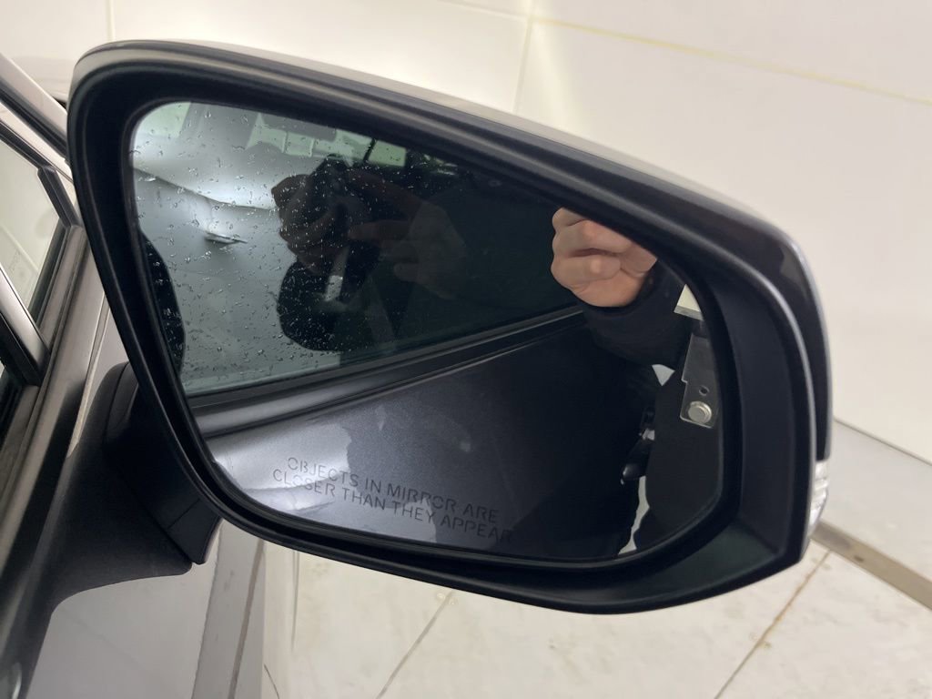 Used 2025 Toyota RAV4 XLE image 51