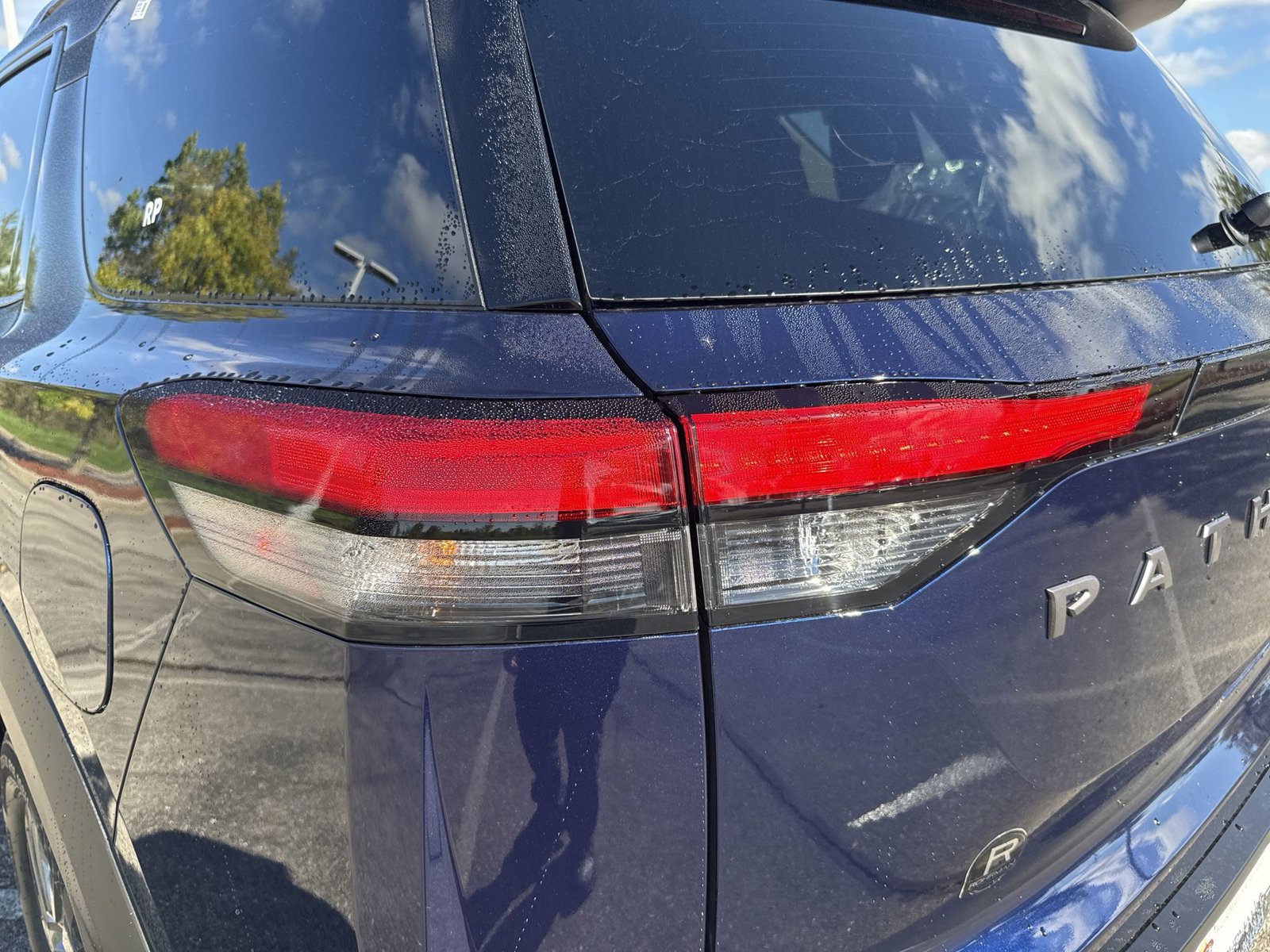 New 2026 Nissan Pathfinder SV AWD/4WD image 15