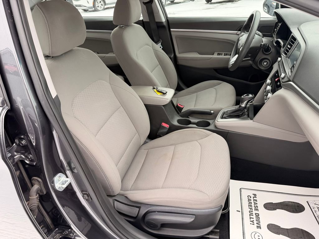 Used 2020 Hyundai Elantra SEL image 28