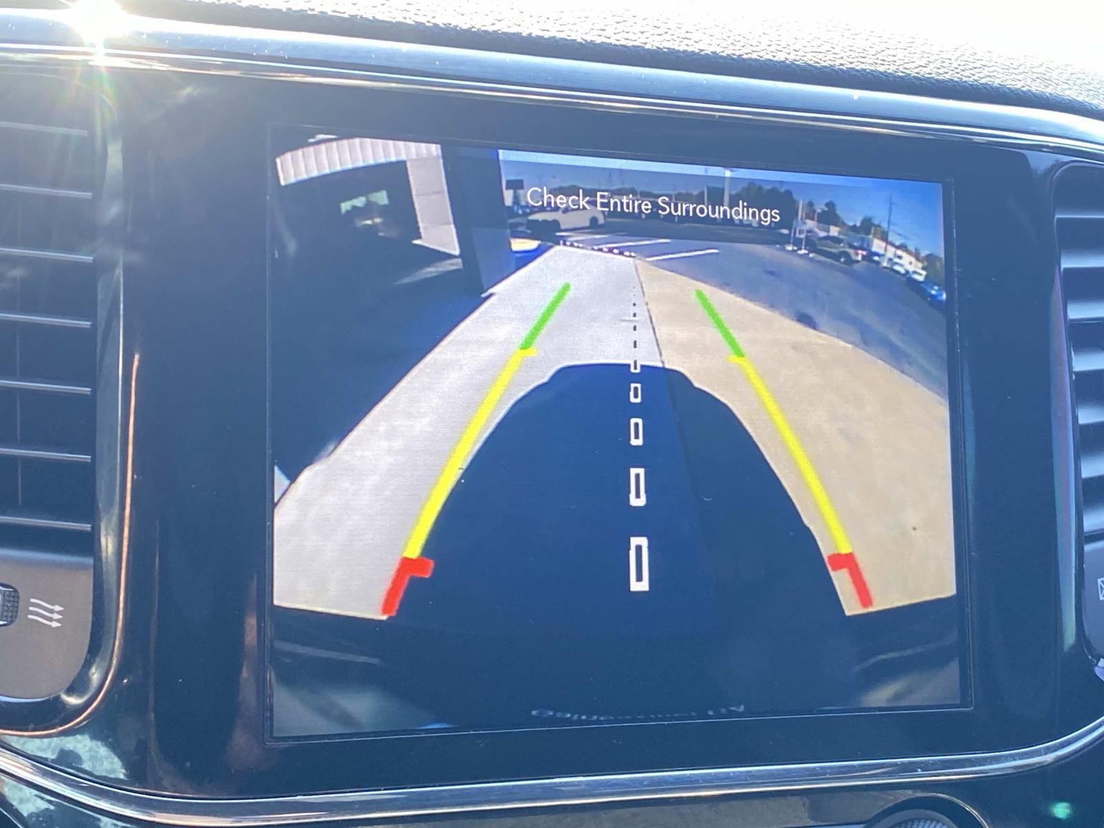 Used 2021 Jeep Grand Cherokee Laredo X image 23