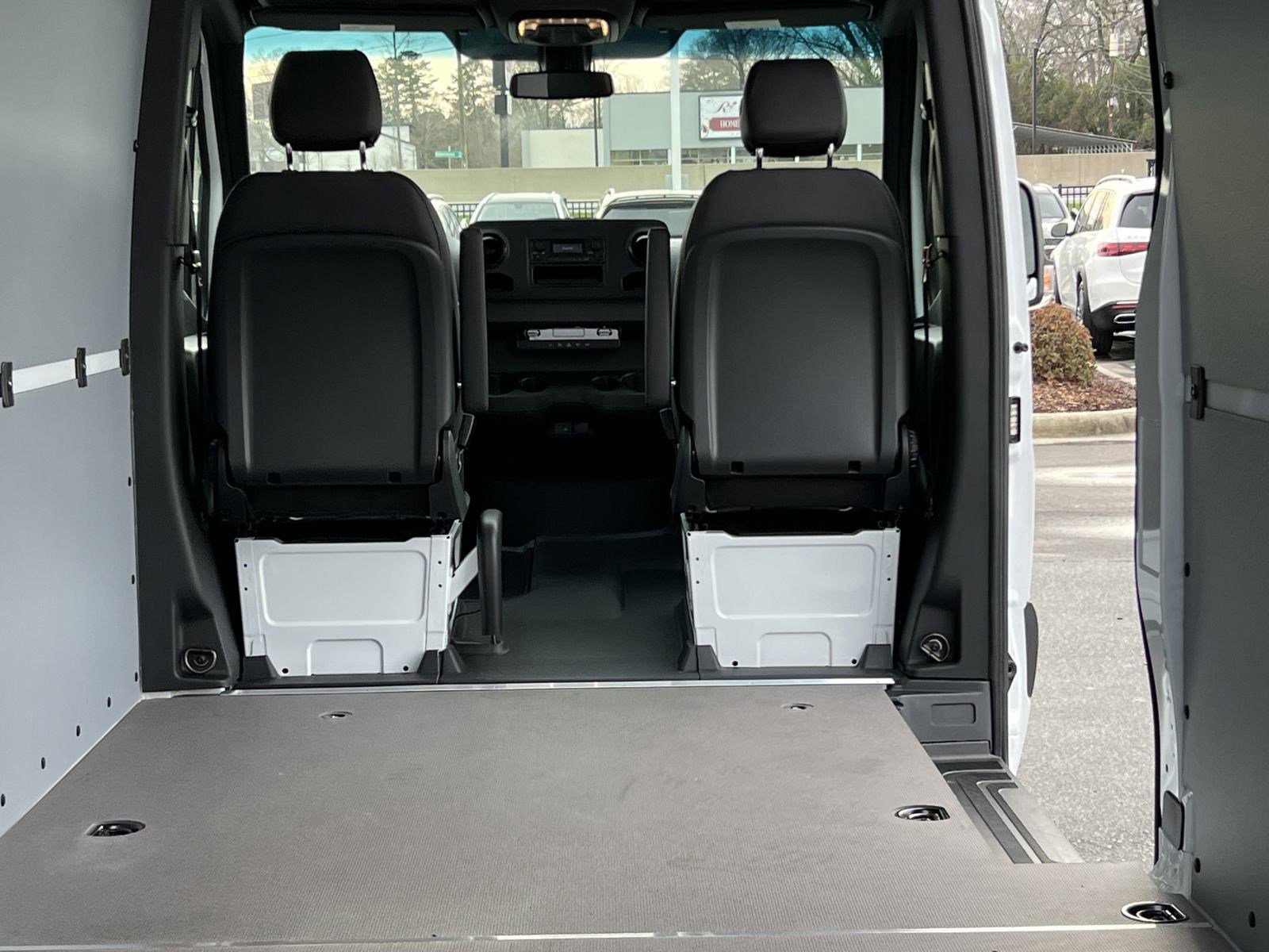 New 2025 Mercedes-Benz Sprinter 3500 image 18