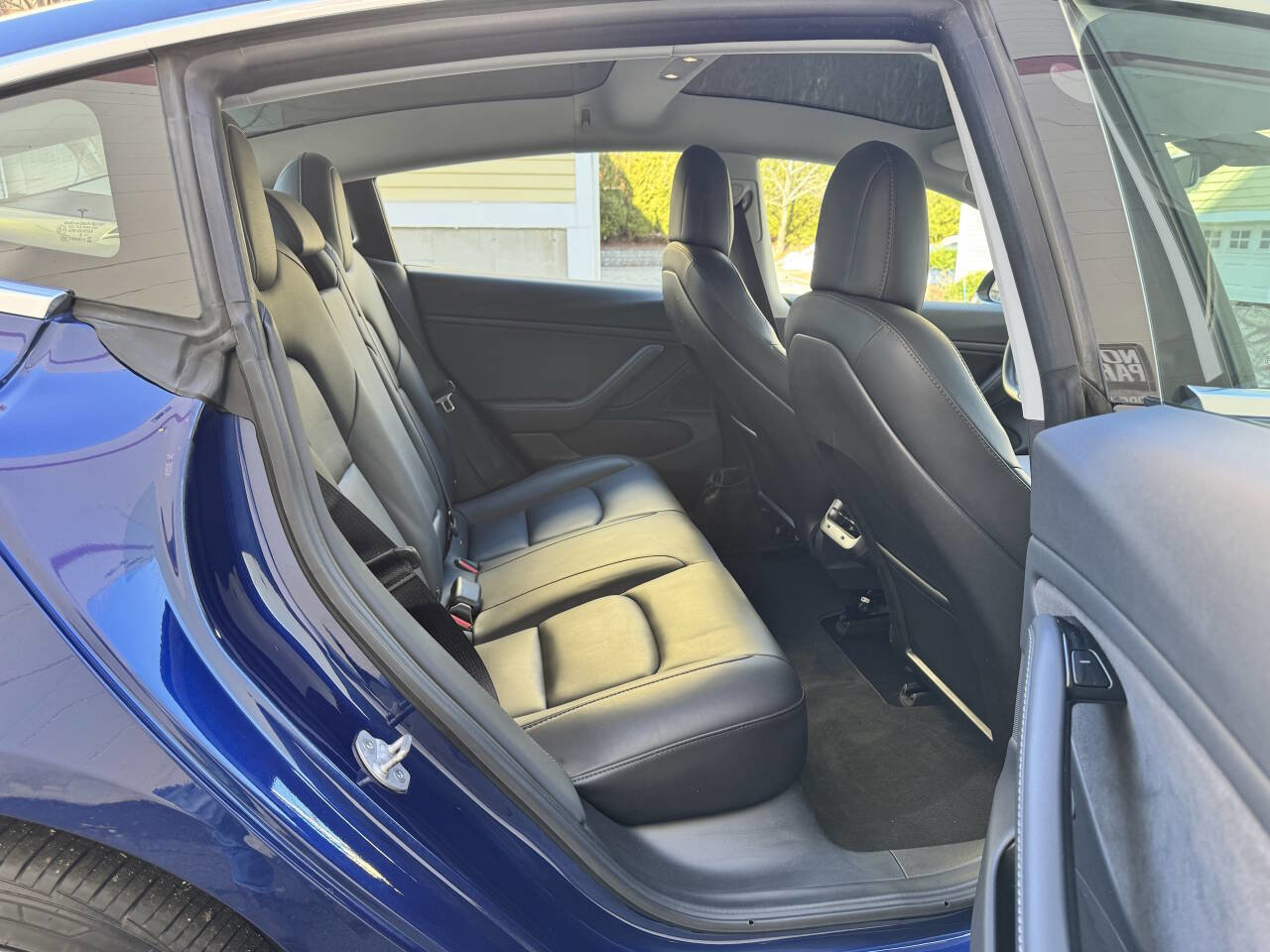 Used 2018 Tesla Model 3 Long Range image 19