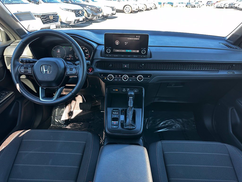 Used 2024 Honda CR-V Sport image 17