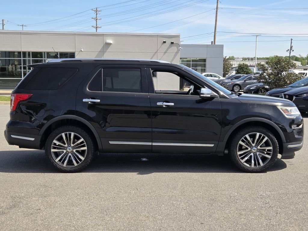 Used 2018 Ford Explorer Platinum image 6