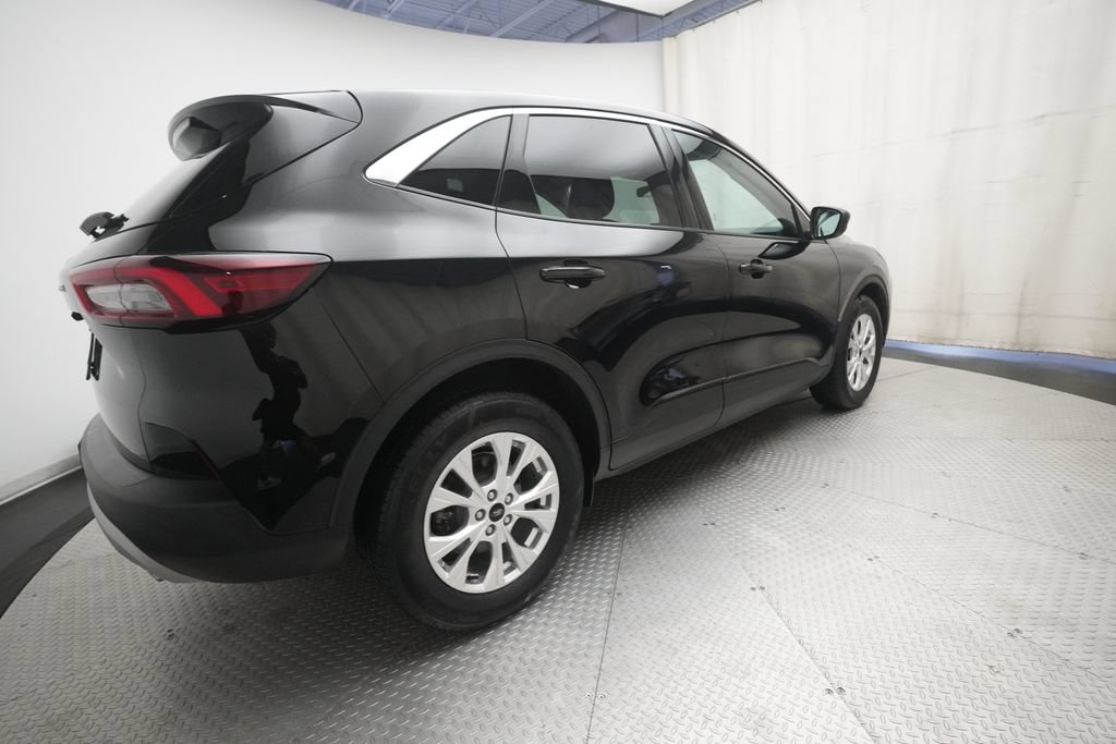 Used 2023 Ford Escape Active FWD image 35