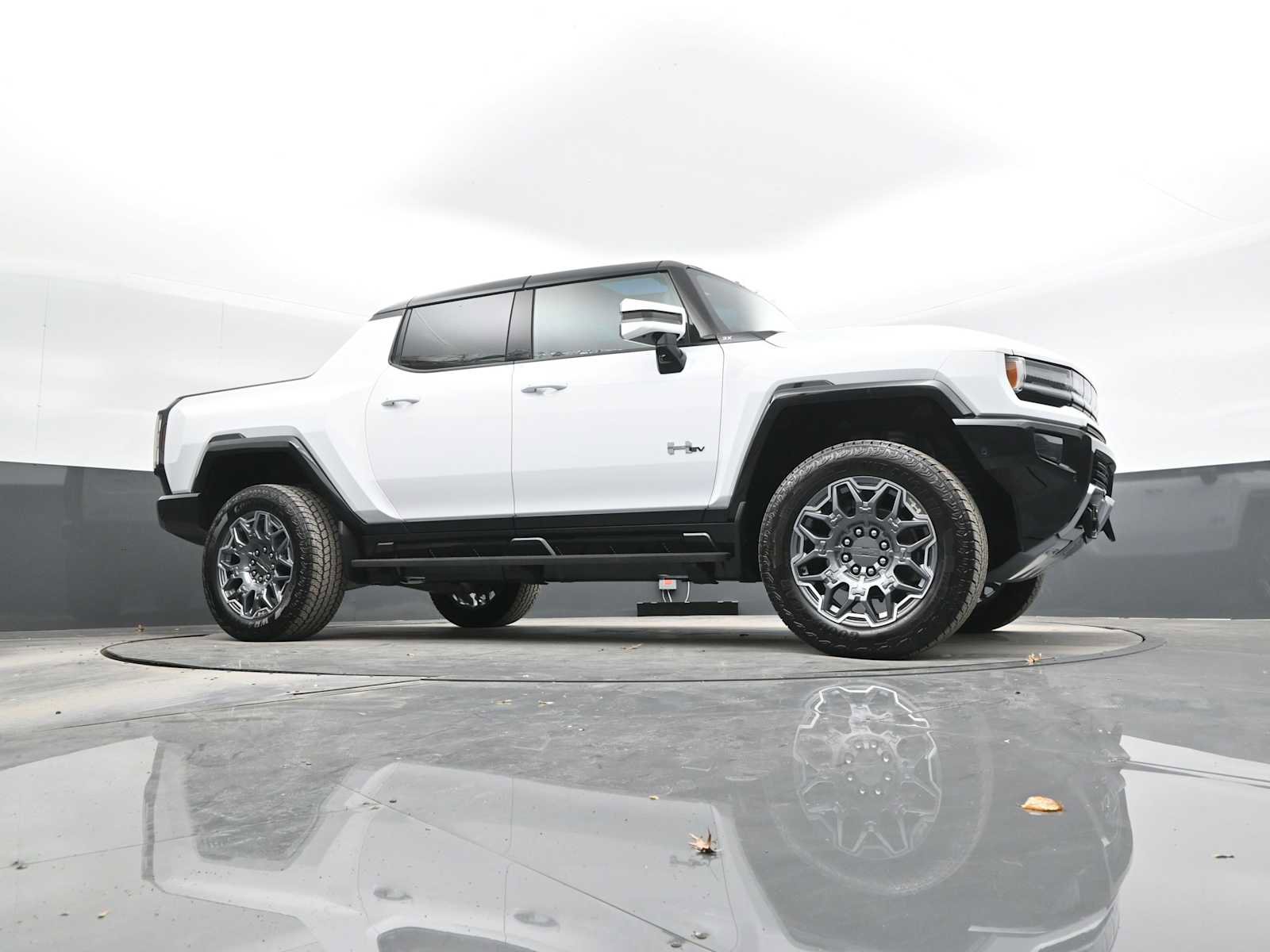 New 2025 GMC Hummer EV 3X image 28