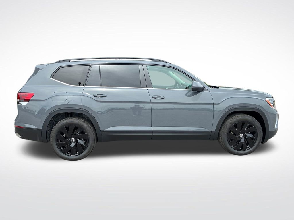 New 2026 Volkswagen Atlas SE AWD/4WD image 2