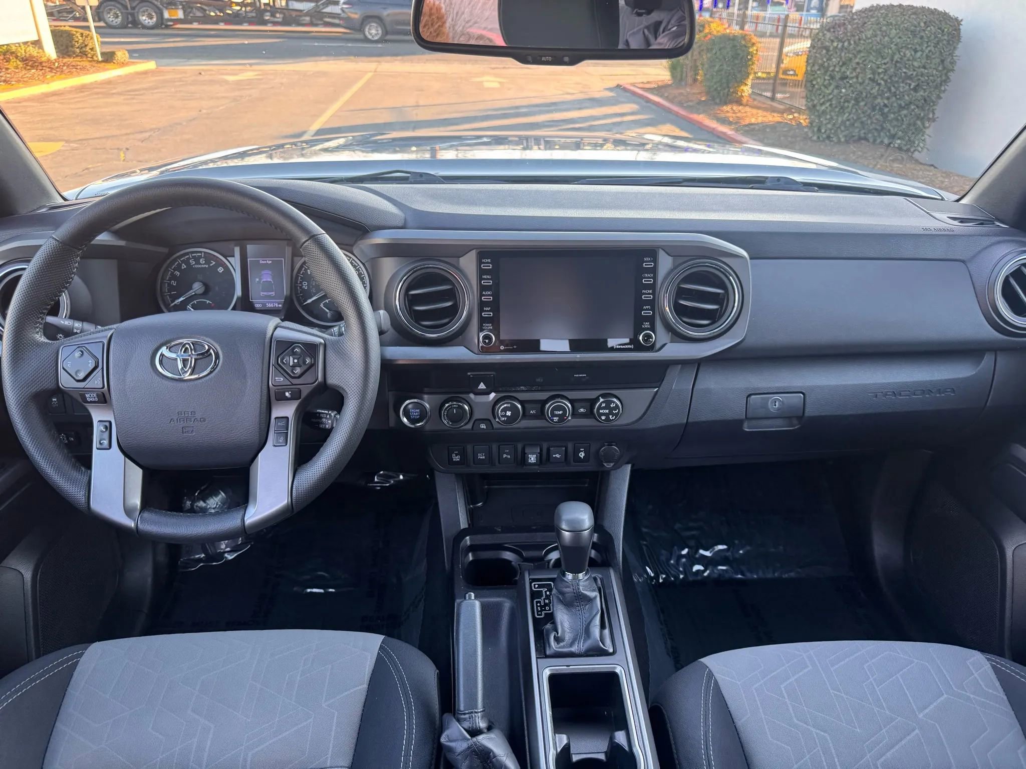 Used 2020 Toyota Tacoma TRD Off-Road image 18