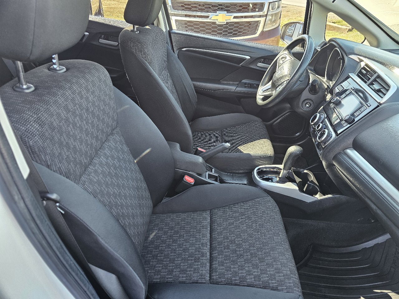 Used 2017 Honda Fit LX image 15