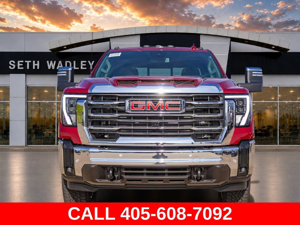Used 2025 GMC Sierra 2500 SLT w/ SLT Premium Package AWD/4WD image 5