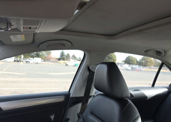 Used 2018 Volkswagen Jetta SE FWD image 9