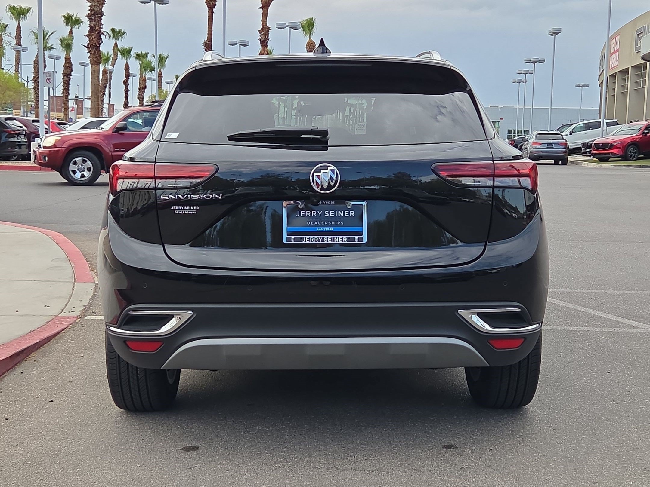 Certified 2022 Buick Envision Preferred FWD image 4