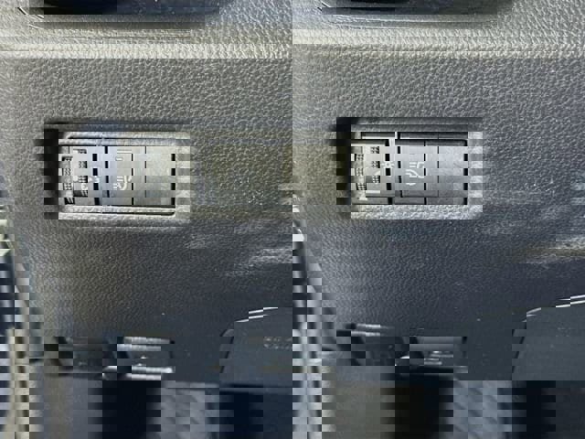 Certified 2025 Toyota RAV4 LE image 10