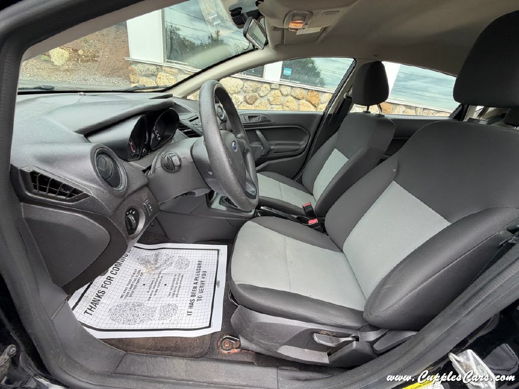 Used 2017 Ford Fiesta S FWD image 23