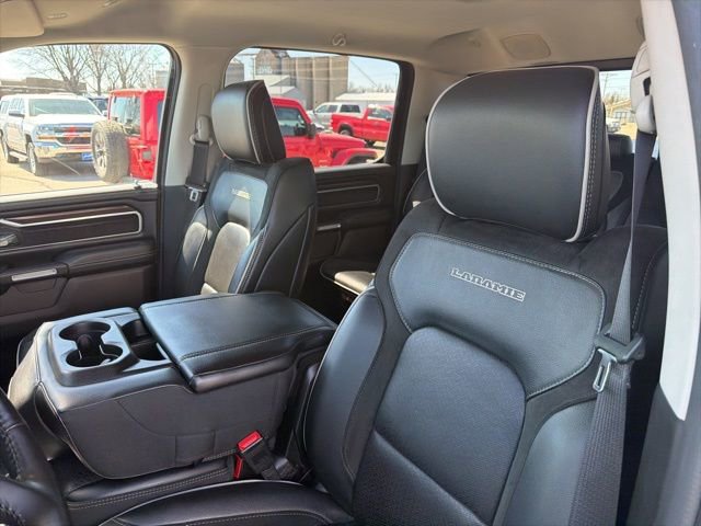 Used 2022 RAM 1500 Laramie AWD/4WD image 17