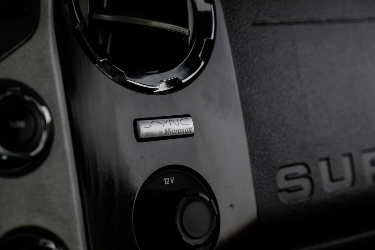 Used 2015 Ford F450 Lariat w/ Lariat Ultimate Package AWD/4WD image 27