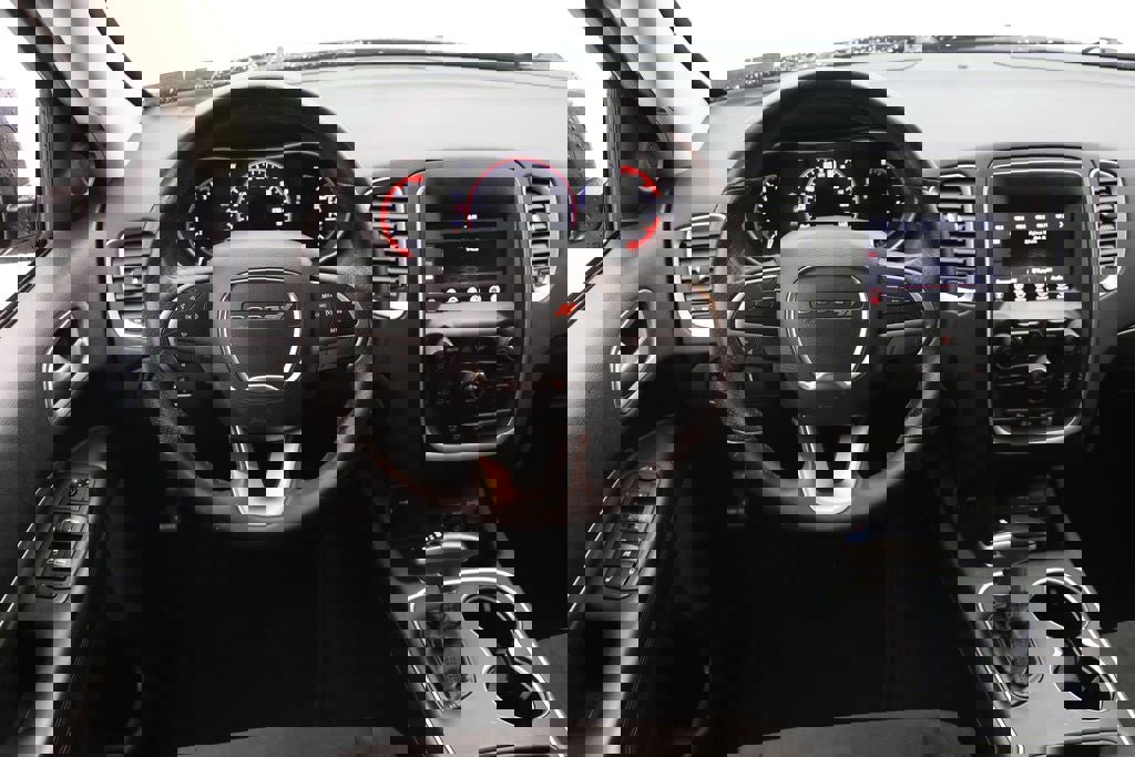 Used 2020 Dodge Durango SXT image 12